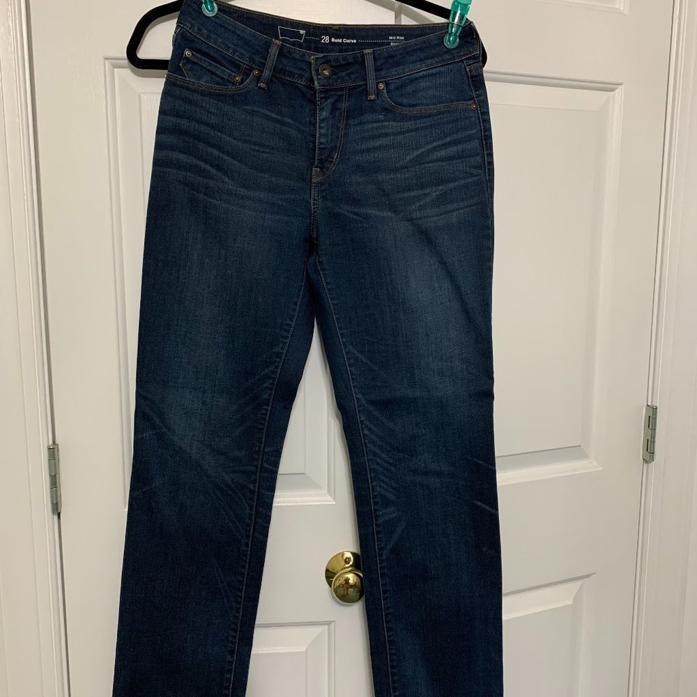 Levi's Bold Curve Size 28 Petite